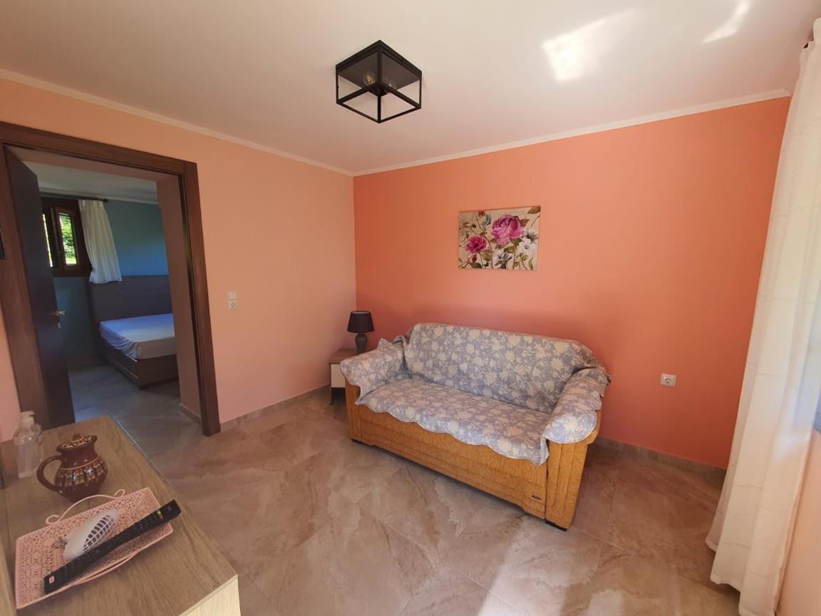شقة Panos House كوينيرا المظهر الخارجي الصورة